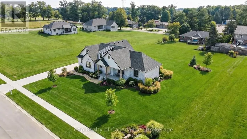 65 MEADOWLANDS DRIVE, Norwich (Otterville), Ontario N0J1R0