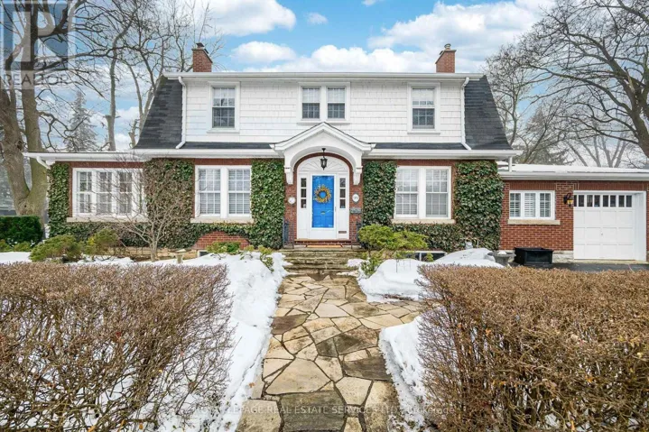 99 ELIZABETH STREET S, Brampton (Downtown Brampton), Ontario L6Y1R4