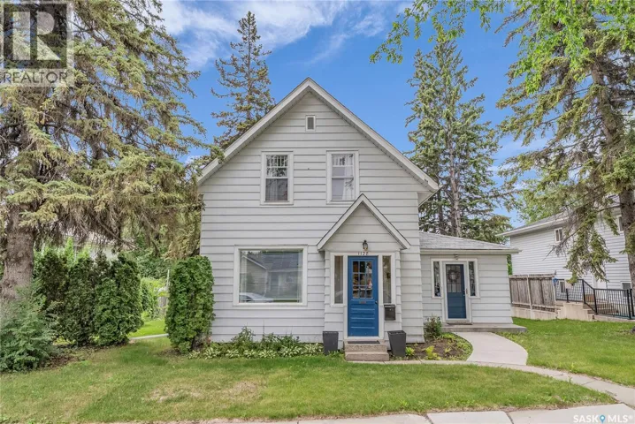 1128 12TH STREET E, Saskatoon, Saskatchewan S7H0G2