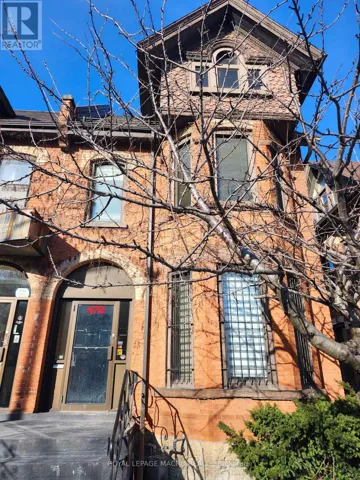 479 MAIN STREET E, Hamilton (Landsdale), Ontario L8N1K1