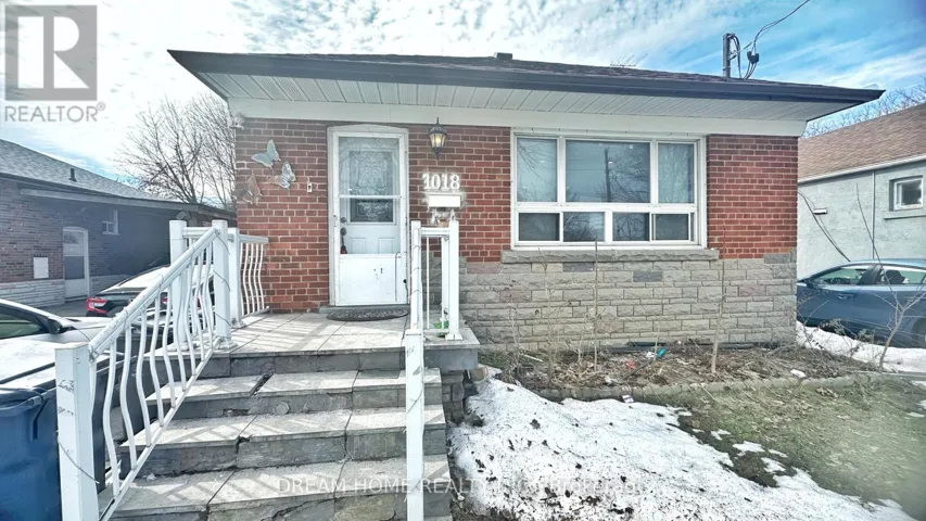 MAIN FLOOR - 1018 KENNEDY ROAD, Toronto (Ionview), Ontario M1K2E8