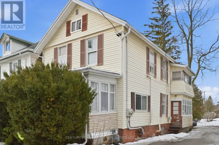 100 CHATHAM STREET, Belleville (Belleville Ward), Ontario K8M3S6