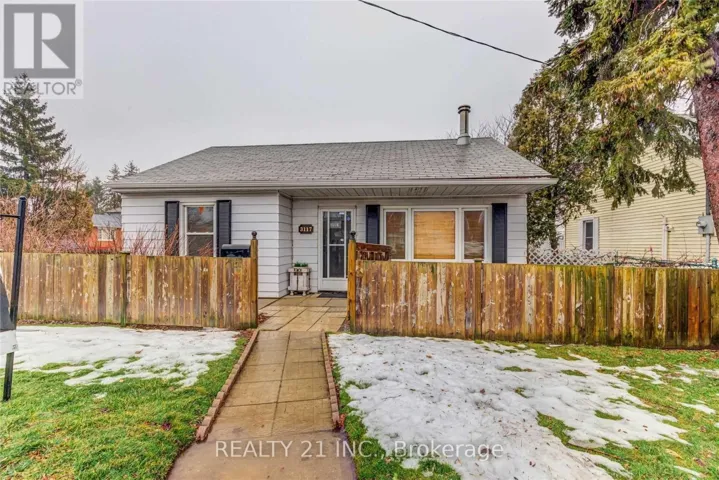 158 WESTBOURNE AVE AVENUE E, Toronto (Clairlea-Birchmount), Ontario M1L1T9