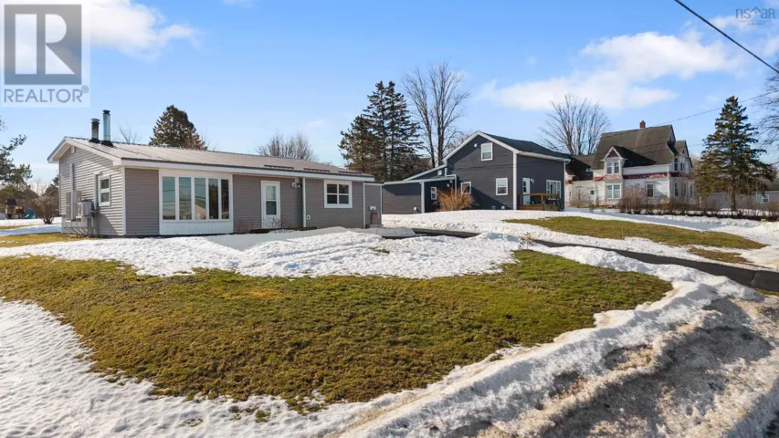 255 Victoria Street Street, Amherst, Nova Scotia B4H1Z1