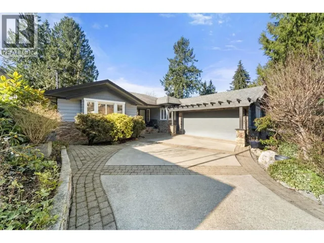 759 WINONA AVENUE, North Vancouver, British Columbia V7R2B2