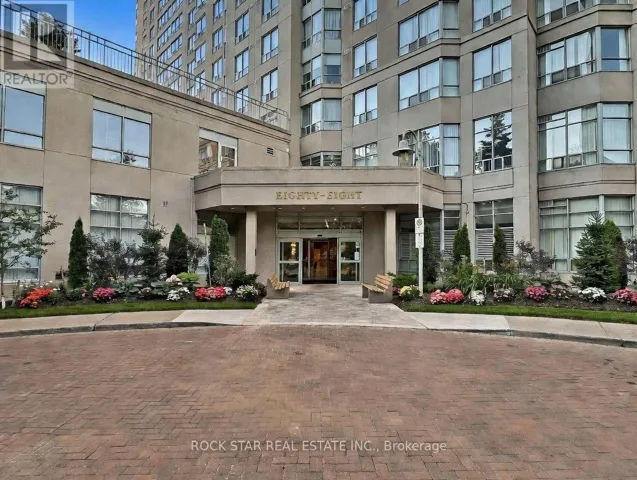 2702 - 88 CORPORATE DRIVE, Toronto (Woburn), Ontario M1H3G6