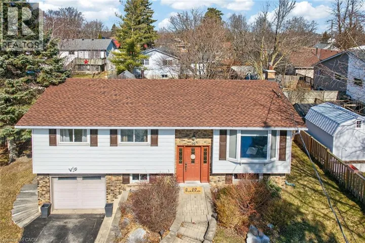 96 DUNDEE Drive, Caledonia, Ontario N3W1J8