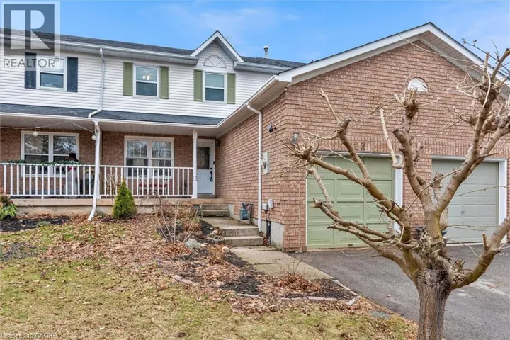 23 HEDGE LAWN Drive, Grimsby, Ontario L3M5G9