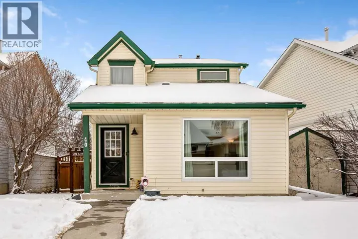 40 Woodglen Grove SW, Calgary, Alberta T2J3A1