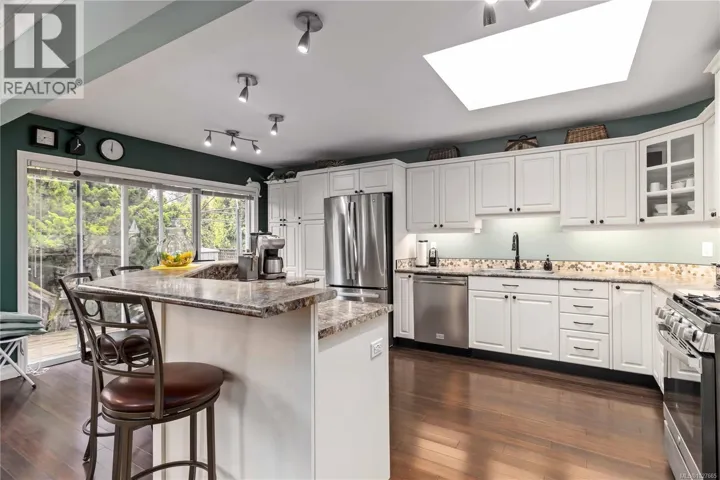 562 Fairways Pl, Cobble Hill, British Columbia V8H0K8