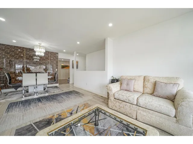 11866 98 AVENUE, Surrey, British Columbia V3V2J4