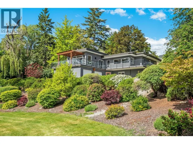 220 West Bench Drive, Penticton, British Columbia V2A8X8