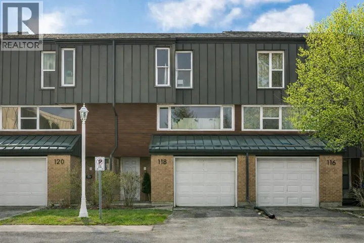 118 Brae Glen Lane SW, Calgary, Alberta T2W1B6