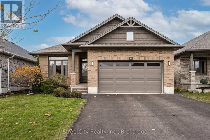 32 CULLITON STREET, Stratford, Ontario N5A0G2