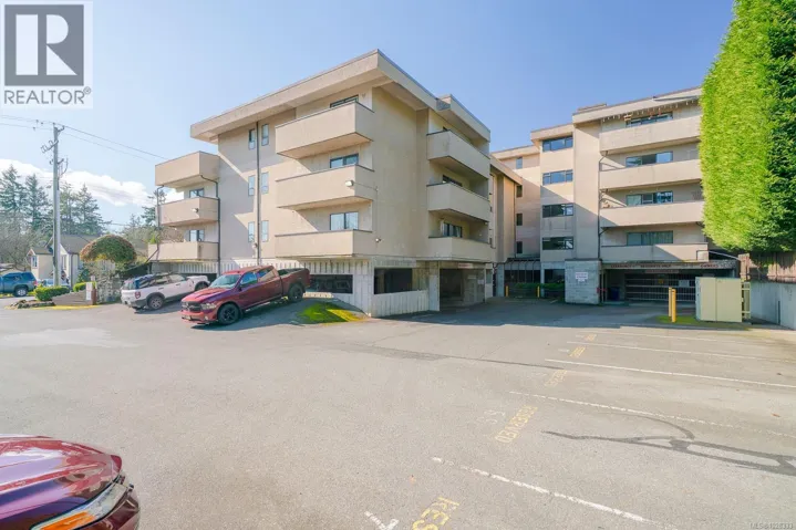 416 550 Bradley St, Nanaimo, British Columbia V9S1C1