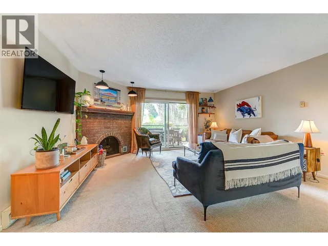 983 Bernard Avenue Unit# 205, Kelowna, British Columbia V1Y6P7