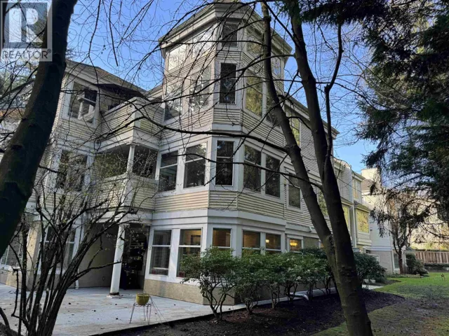 108 6860 RUMBLE STREET, Burnaby, British Columbia V5E1A8