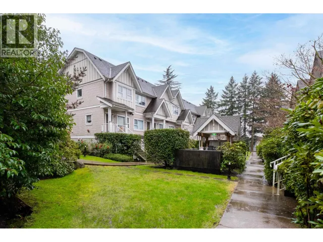 10 730 FARROW STREET, Coquitlam, British Columbia V3J7Y7