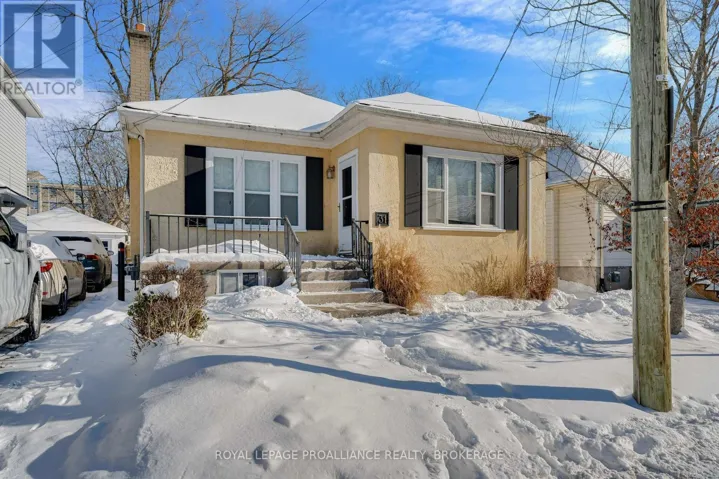 31 BEVERLEY STREET, Kingston (Central City East), Ontario K7L3Y5