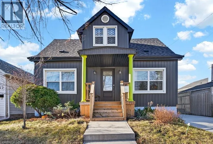 710 RENNIE Street, Hamilton, Ontario L8H3R2
