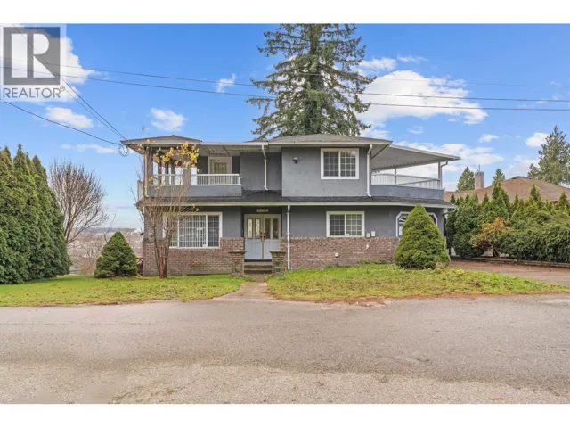 2312 MARINE DRIVE, New Westminster, British Columbia V3M2H7