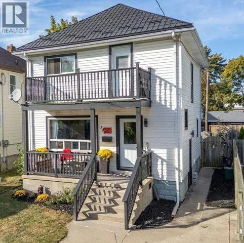144 RICHARD STREET, Sarnia, Ontario N7T1S7