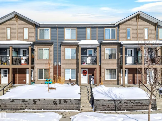 #52 3025 151 AV NW, Edmonton, Alberta T5Y3X4