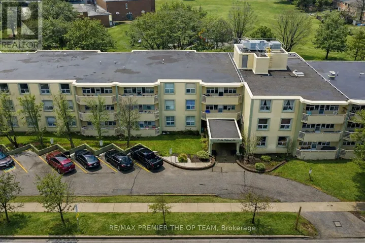 212 - 70 OLD SHEPPARD AVENUE, Toronto (Pleasant View), Ontario M2J3L6