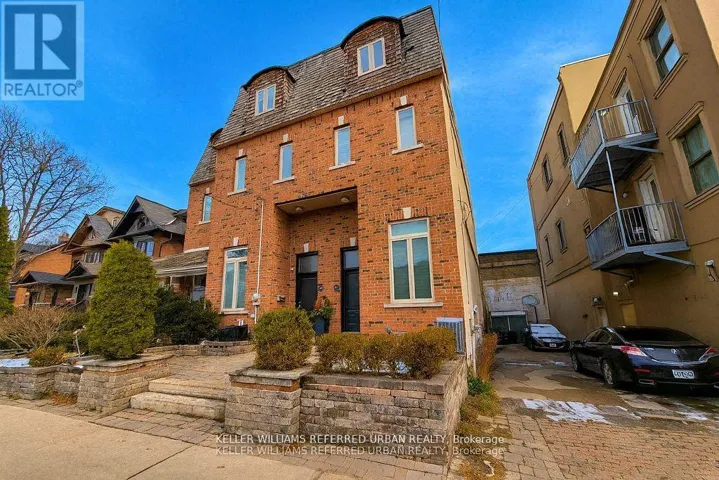 287 KINGSWOOD ROAD, Toronto (Woodbine Corridor), Ontario M4E3N8