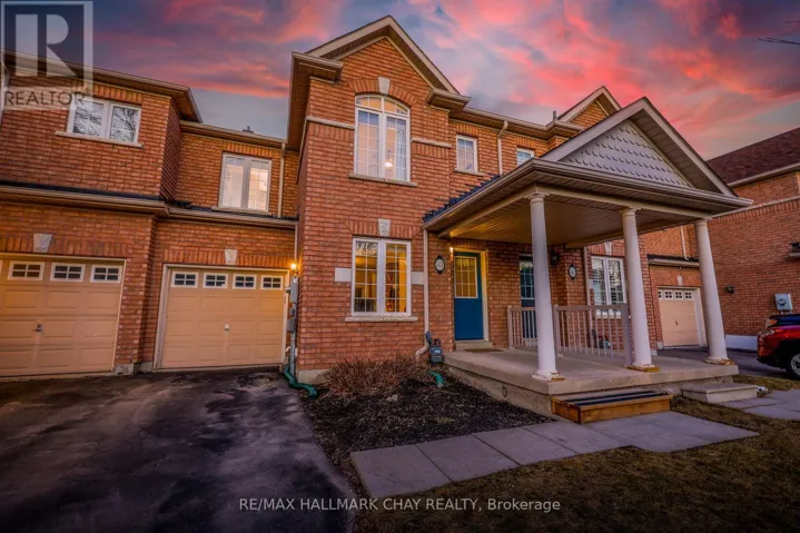 83 BEARE TRAIL, Newmarket (Woodland Hill), Ontario L3X3B3