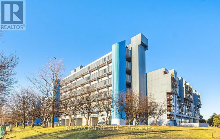 720 - 4645 JANE STREET, Toronto (Black Creek), Ontario M3N2K9