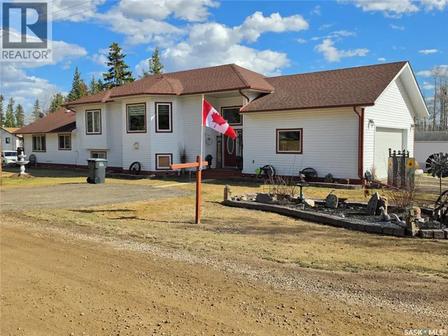 30 St Boniface AVENUE, Goodsoil, Saskatchewan S0M1A0