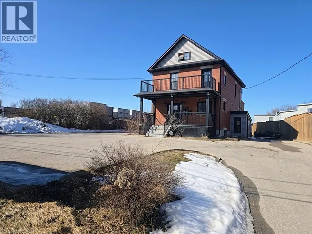 226 SAMUELSON Street, Cambridge, Ontario N1R1K8