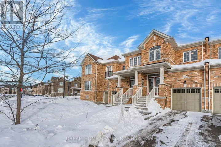 11 HOMER CRESCENT, Aurora, Ontario L4G1B7