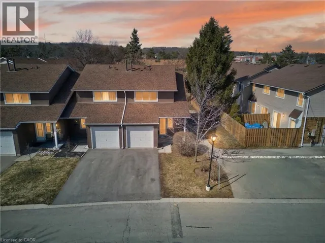 2185 FAIRCHILD Boulevard Unit# 51, Burlington, Ontario L7P3P6