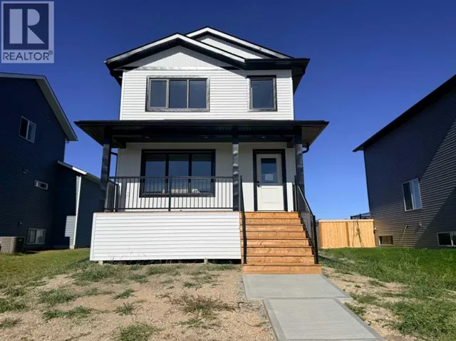 8570 72 Avenue, Grande Prairie, Alberta T8X0N9