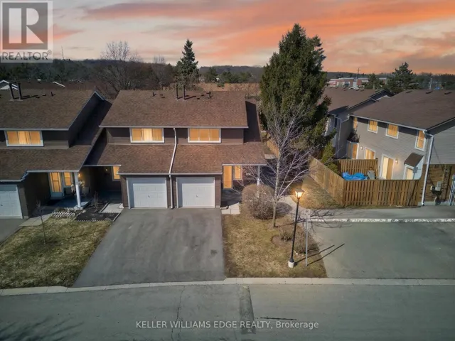 51 - 2185 FAIRCHILD BOULEVARD, Burlington (Tyandaga), Ontario L7P3P6