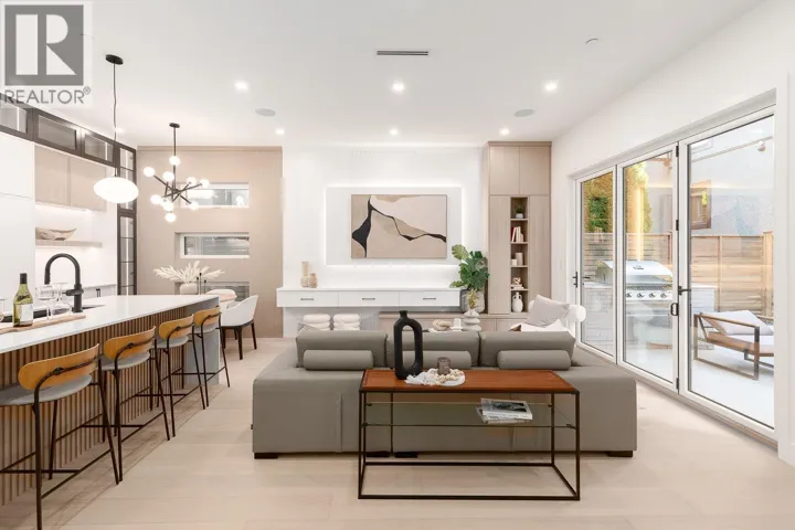 477 W 20TH AVENUE, Vancouver, British Columbia V5Y2C7