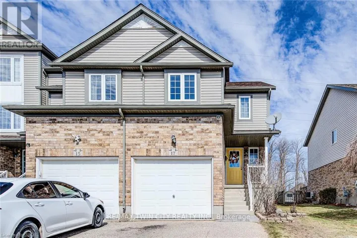 17 RED CLOVER CRESCENT, Kitchener, Ontario N2E4G6