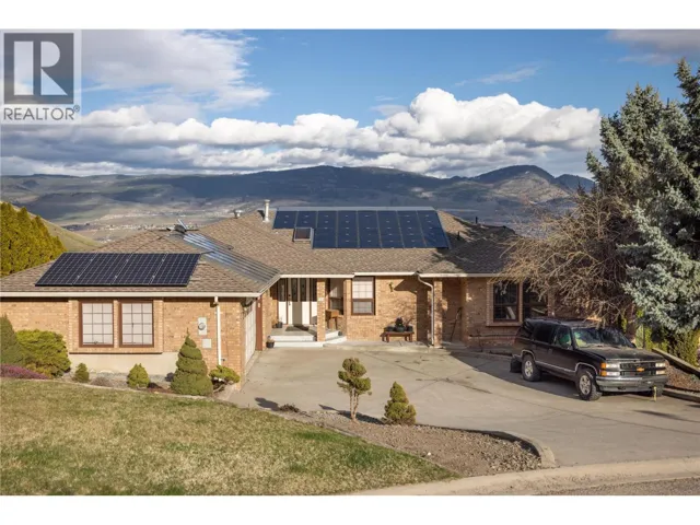 727 Cassiar Crescent, Kelowna, British Columbia V1V1M7