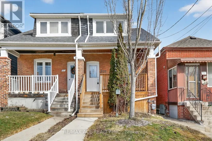 325 BOON AVENUE, Toronto (Caledonia-Fairbank), Ontario M6E4A4