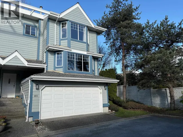 123 28 RICHMOND STREET, New Westminster, British Columbia V3L5P4