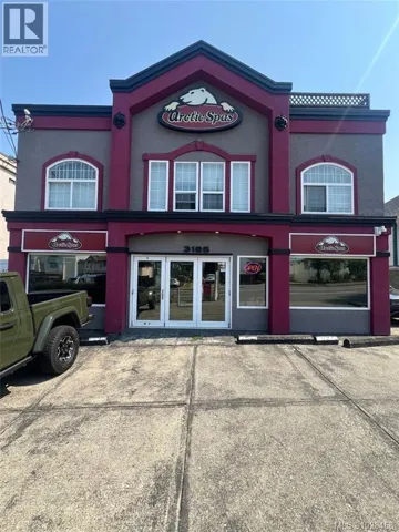 3185 Quadra St, Victoria, British Columbia V8X1E9