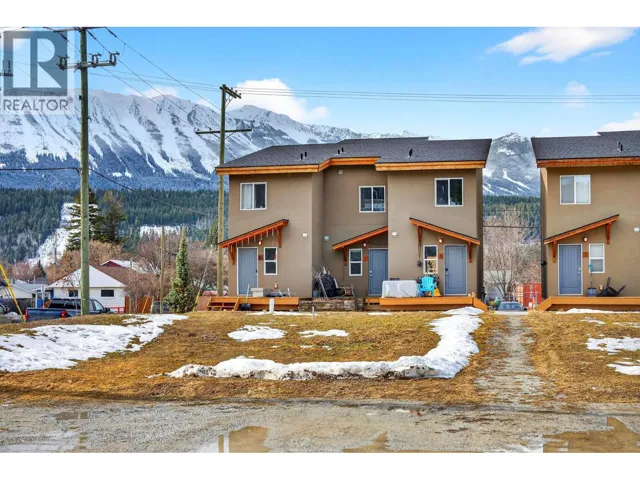 1110 11TH Avenue Unit# 9, Golden, British Columbia V0A1H0
