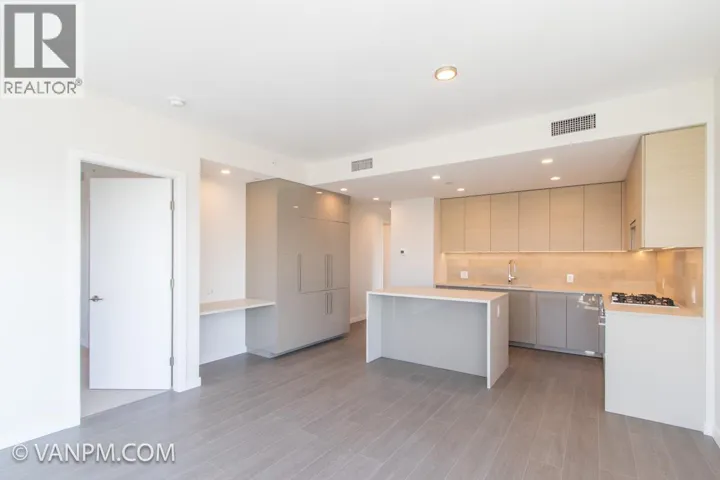 1702 2186 GILMORE AVENUE, Burnaby, British Columbia V5C0N7