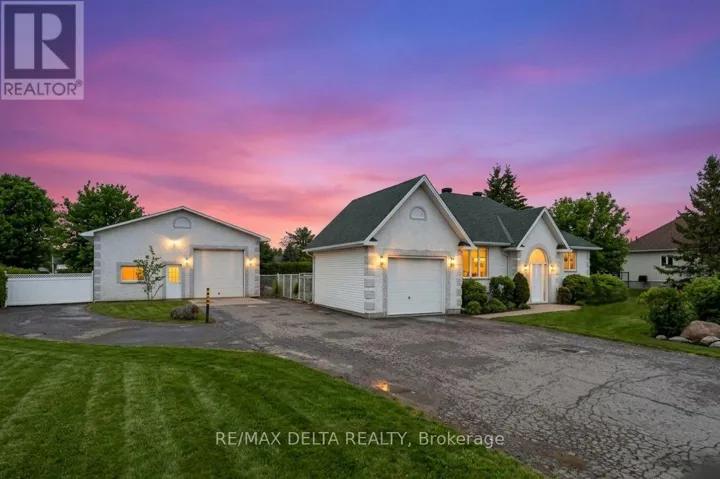 2031 DEVINE ROAD, Ottawa, Ontario K0A3H0