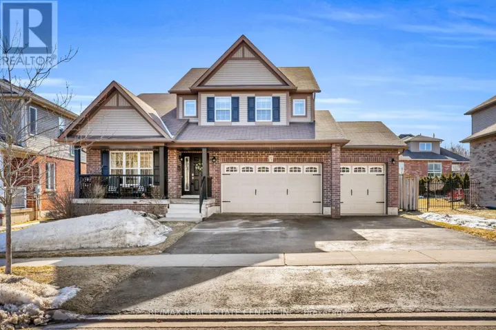 14 SANDRINGHAM CIRCLE, Orangeville, Ontario L9W0A5