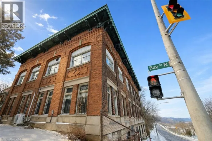 231 N BAY Street N Unit# A, Hamilton, Ontario L8R2R1