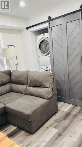 1873 DALHOUSIE CRESCENT, Oshawa (Samac), Ontario L1G8C4