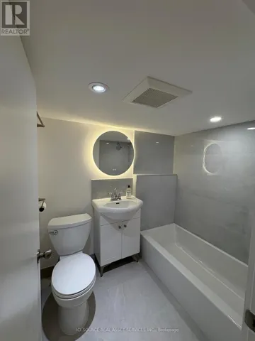 BSMT - 858 MANNING AVENUE, Toronto (Annex), Ontario M6G2W8